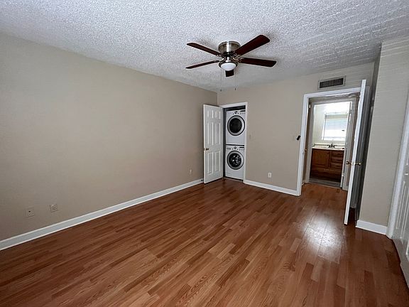 4th image of 455 Wymore Rd APT 201