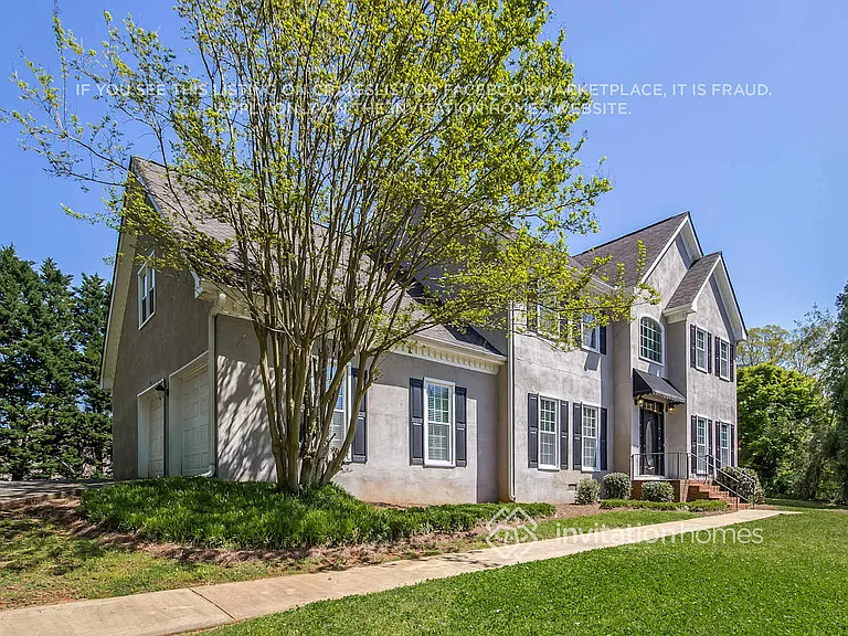 435 Clubfield Dr — Photo 2