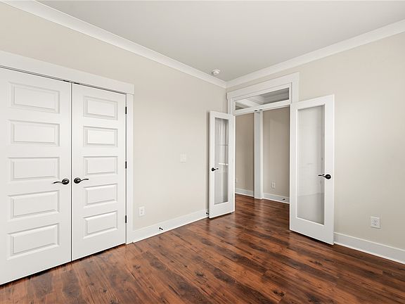 4th image of 310 Bluestem Ct