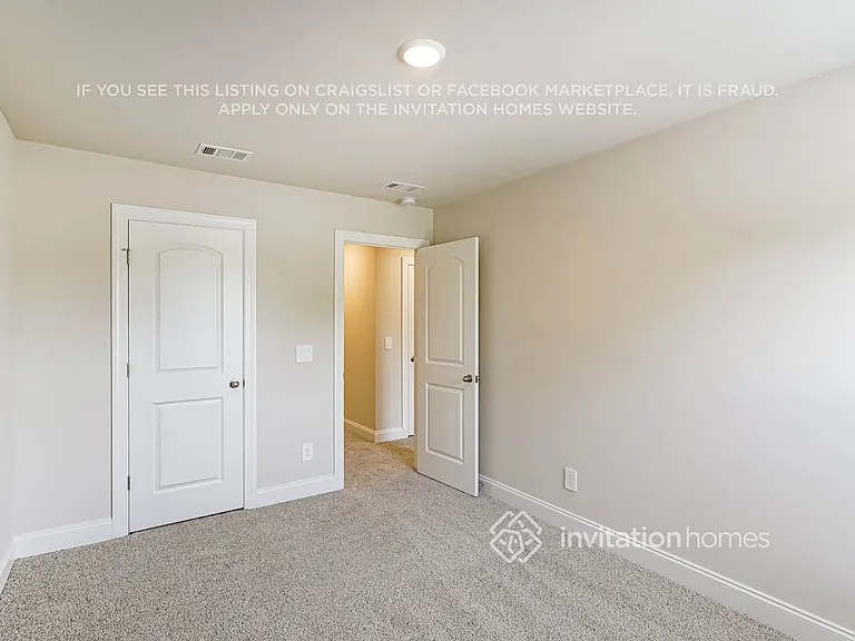 100 Maybrook Dr #1 — Photo 13