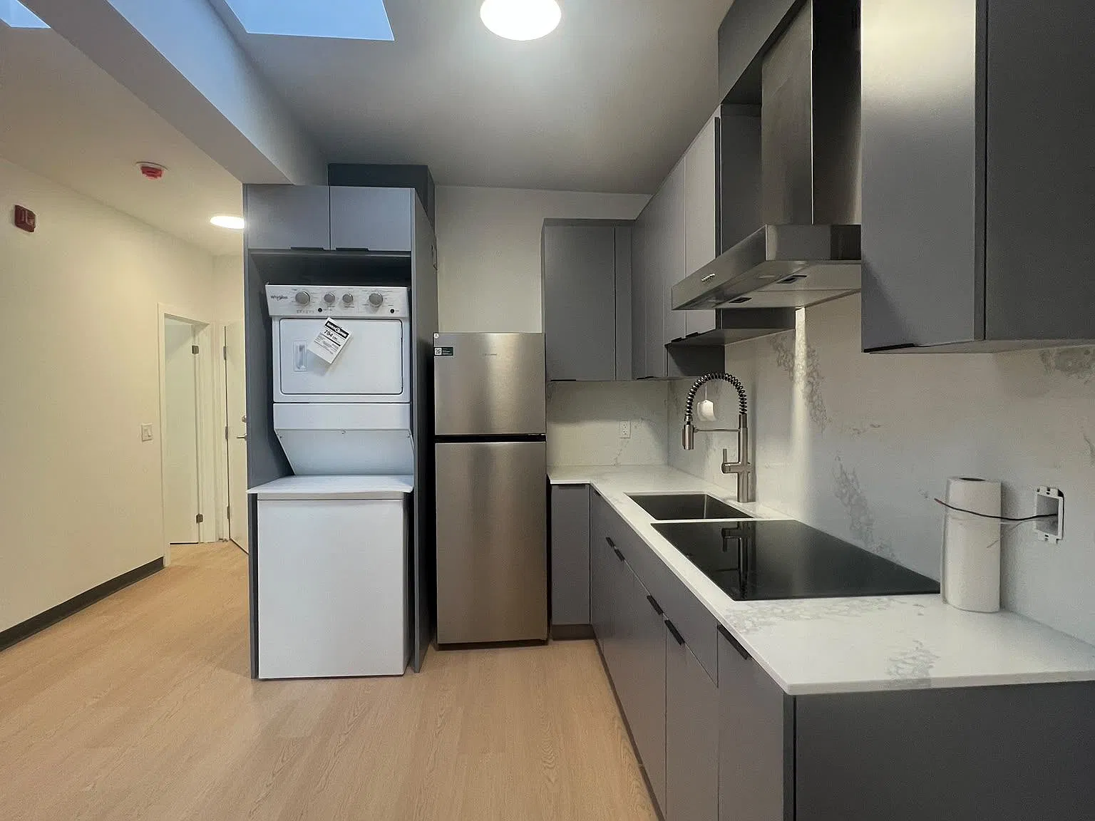 1 bed, $1,945 — Photo 3