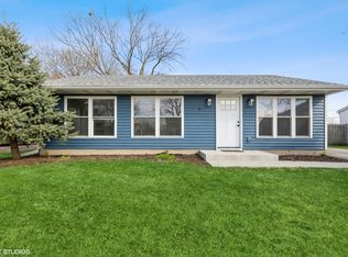 4 Elgin Ave, Romeoville, IL 60446