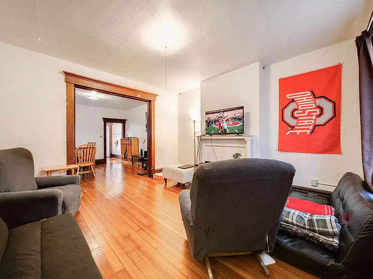 73 E Maynard Ave — Photo 21