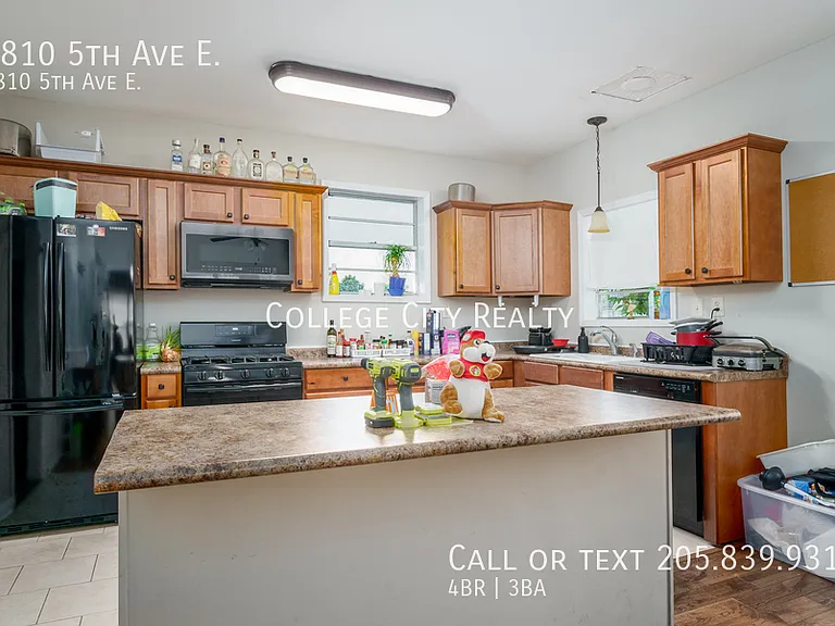 1810 5th Ave E — Photo 11