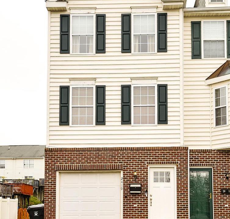 1st image of 2415 W 6th St