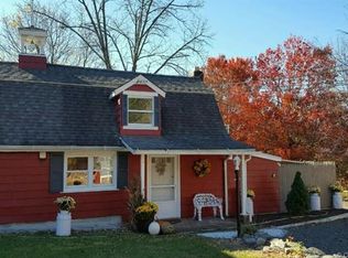 16 Mount Nebo Rd, Newtown, CT 06470