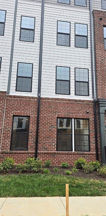 1st image of 13262 Garland Ln