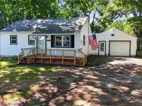 120 Coulter St, Creston, OH 44217