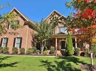 943 Cove Point Ln, Tega Cay, SC 29708