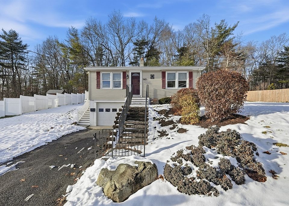1st image of 140 Shearer St