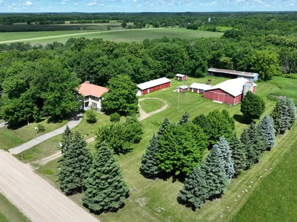 18300 460th St, Verndale, MN 56481