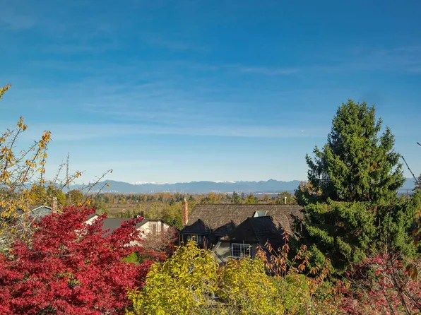 73 Woodland Dr, Delta, BC V4L 2H7