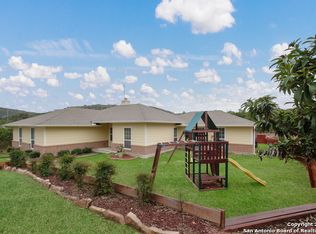 316 Arrowhead Point, Helotes, TX 78023