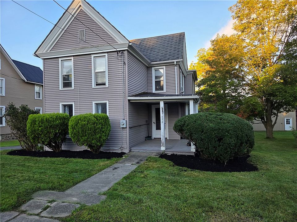 1st image of 133 Brown St
