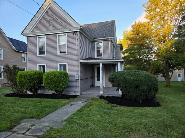 133 Brown St, Penn Yan, NY 14527