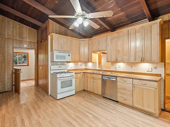 3rd image of 21509 Bonita Terrace