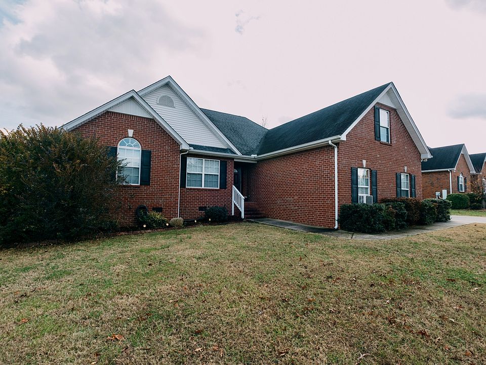 1st image of 606 Pearl Ct