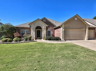 2438 S Redwood Pl, Broken Arrow, OK 74012