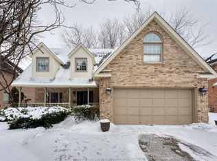 323 Majestic Dr, Lakeshore, ON N8N 4K9