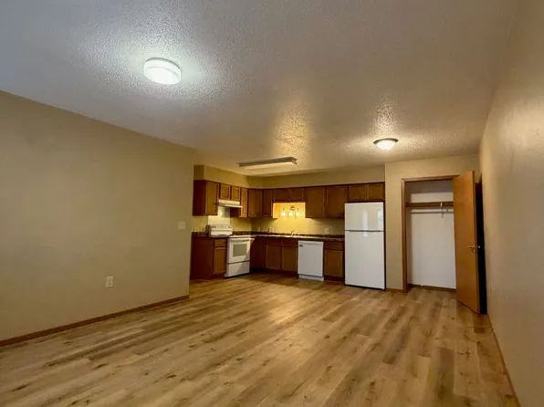 1012 13th St, 1012 13th St #18, Chetek, WI 54728