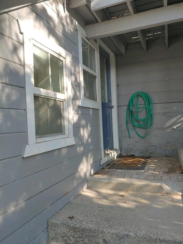 2 bed, 950 sqft, $1,500 — Photo 3