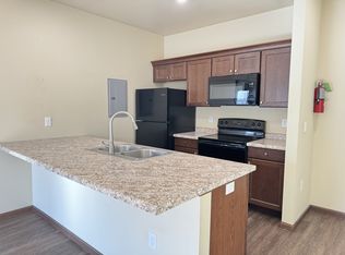 902 N High St, Aberdeen, SD 57401