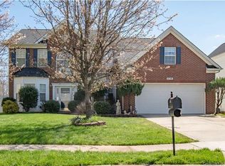 4718 Keeneland Ln, Charlotte, NC 28216