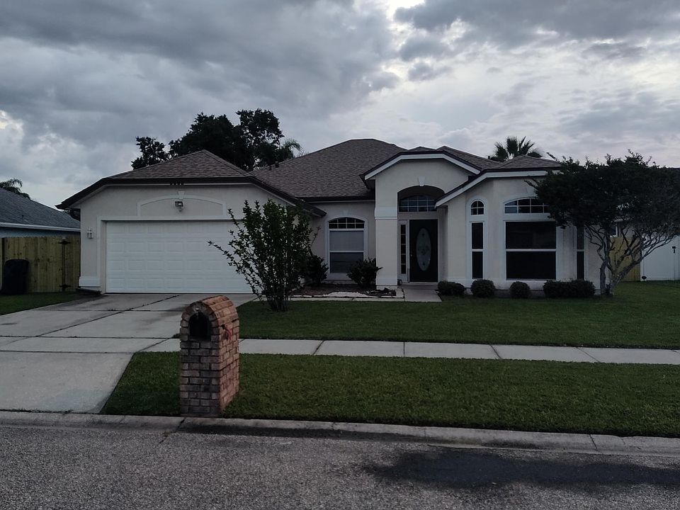 1st image of 2914 Rolling Broak Dr