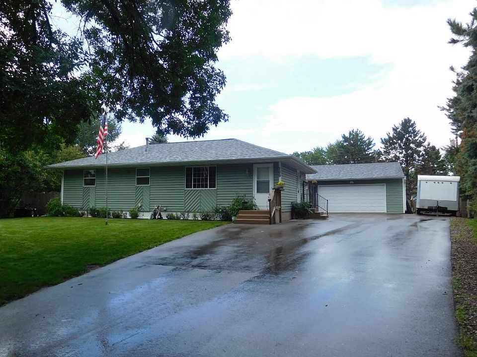 1st image of 709 120th Ave NE