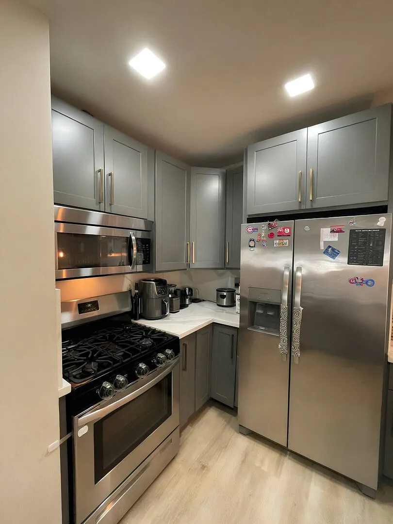 Super cozy & charming home 15 mins from downtown. — Photo 3