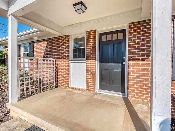 2nd image of 21156 Battle Hill Dr