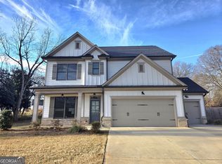 225 Borders St, Jefferson, GA 30549