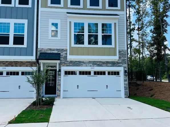 1997 Chipley Dr, Cary, NC 27519