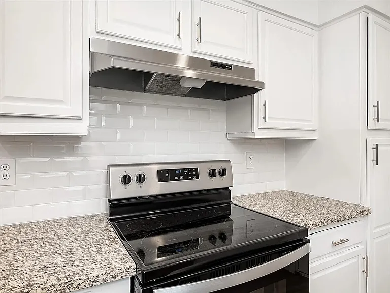 4014 E Turner Ave — Photo 13