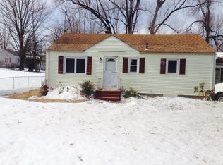 20 Denwall Dr, Springfield, MA 01119