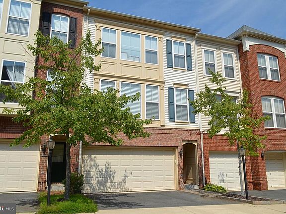 2nd image of 42468 Regal Wood Dr