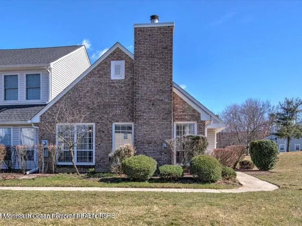 337 Devon Pl, Morganville, NJ 07751