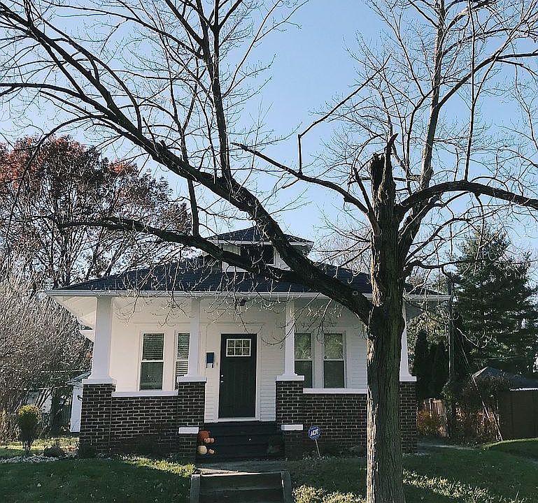 1st image of 215 N Sunnyside Ave