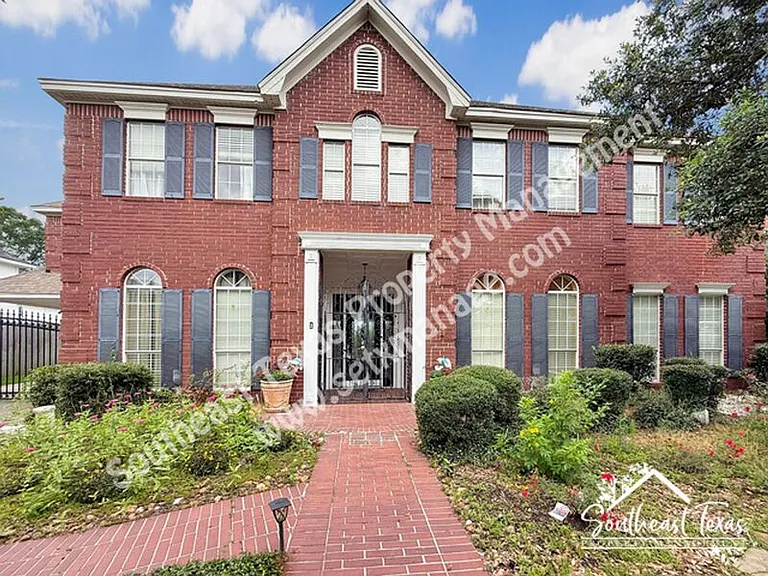 4980 Littlewood Dr — Photo 1