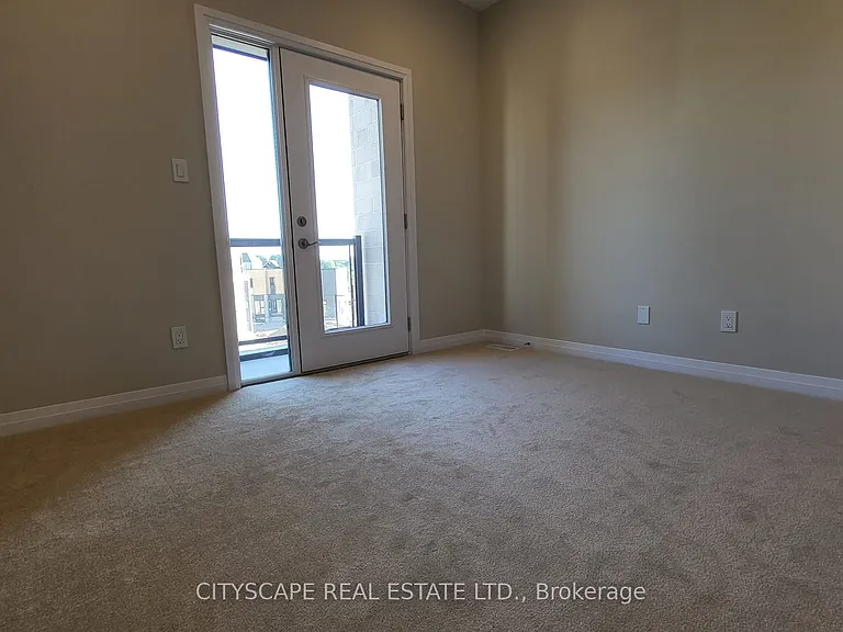 261 Woodbine Ave #C053 — Photo 29