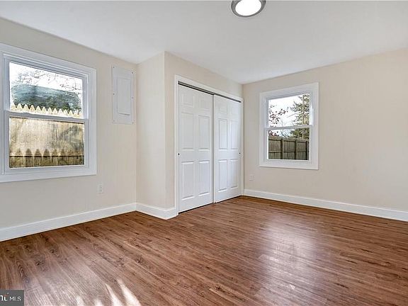 2nd image of 844 Rogers St