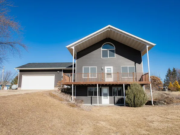 32906 Headwaters Dr, Winona, MN 55987