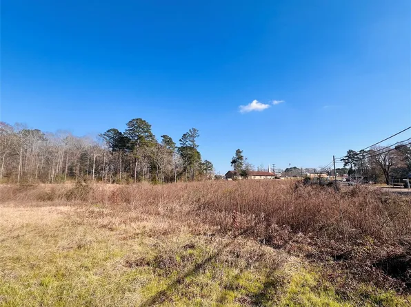 495 Rice St, Hemphill, TX 75948