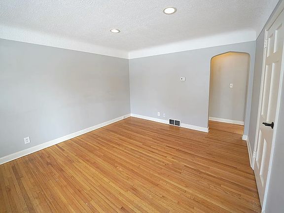 4th image of 7311 Nicollet Ave S #7315