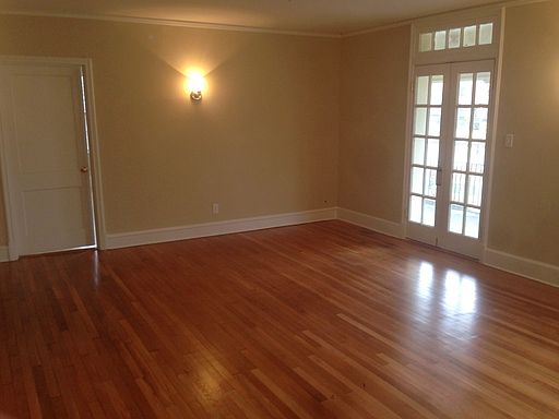 1st image of 3600 Monument Ave APT 09