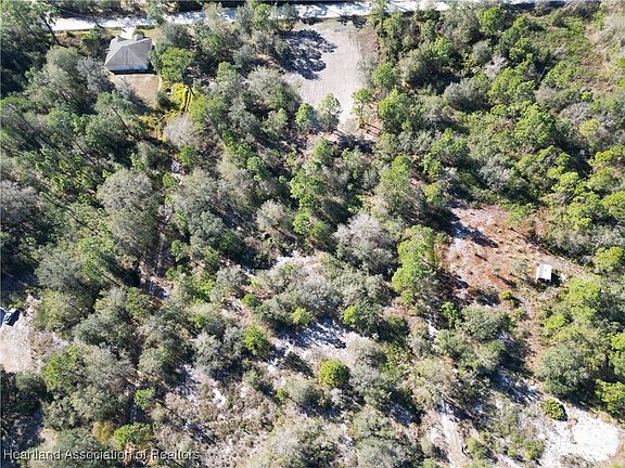 5th image of 2985 W Quincy Rd