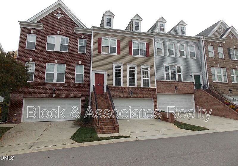 1st image of 4008 Abbey Park Way