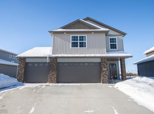 5272 8th Ct W, West Fargo, ND