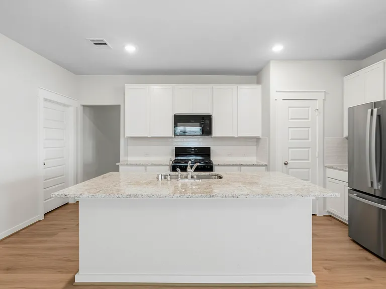 4696 Peony Green Dr — Photo 11