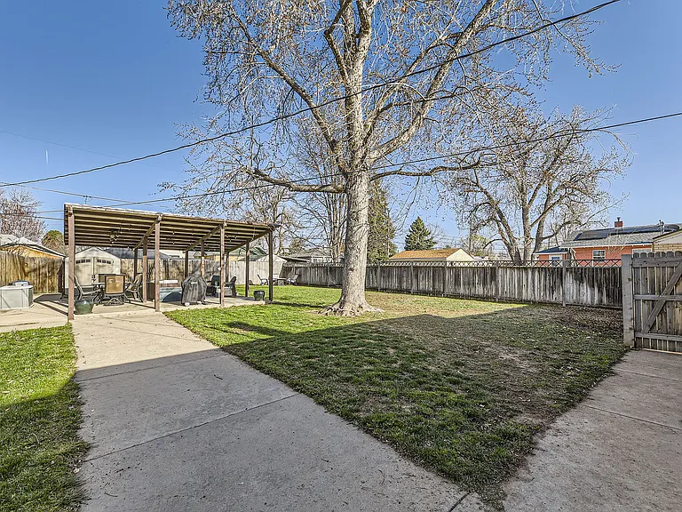4552 S Logan St — Photo 27